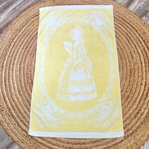 Vintage Damask French Rococo Bath Towel Yellow White 48 x 28 in Victorian Cotton